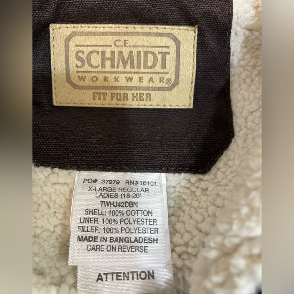 Schmidt women’s Workwear Carhartt like Jacket I
Sherpa inner lining size XL - Picture 5 of 7
